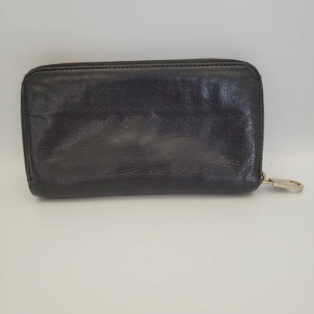 Chloe Black Leather Bobbie Zip Around Wallet Gold Metal Bow Large Long Wallet